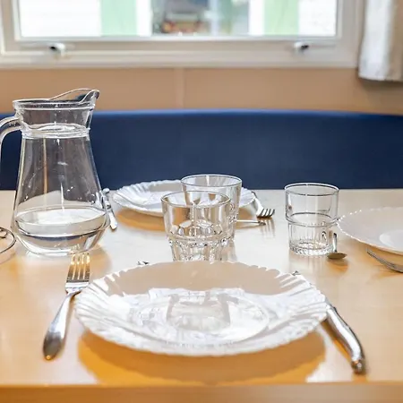 Mobil Climatise, Wi-fi, 30 Minutes Du Puy Dufou, Proche De La Piscine Apartmán