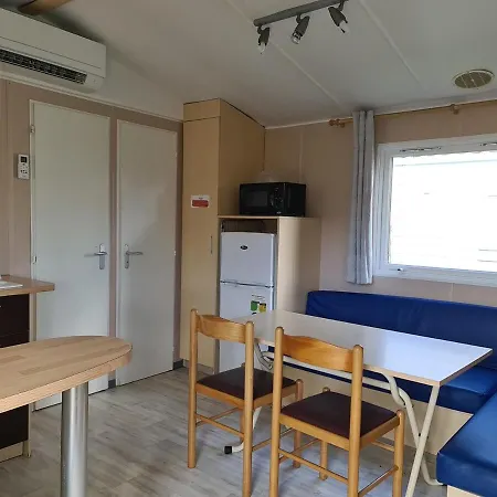 Apartamento Mobil Climatisé, Wi-fi, 30 Minutes Du Puy Dufou, Proche De La Piscine *