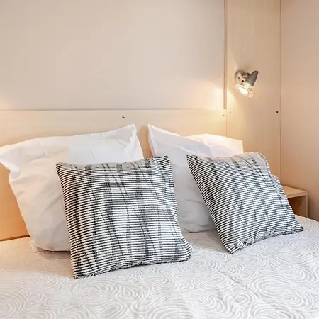 Mobil Climatise, Wi-fi, 30 Minutes Du Puy Dufou, Proche De La Piscine Apartmán