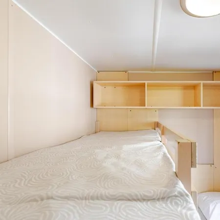 Mobil Climatise, Wi-fi, 30 Minutes Du Puy Dufou, Proche De La Piscine Apartment