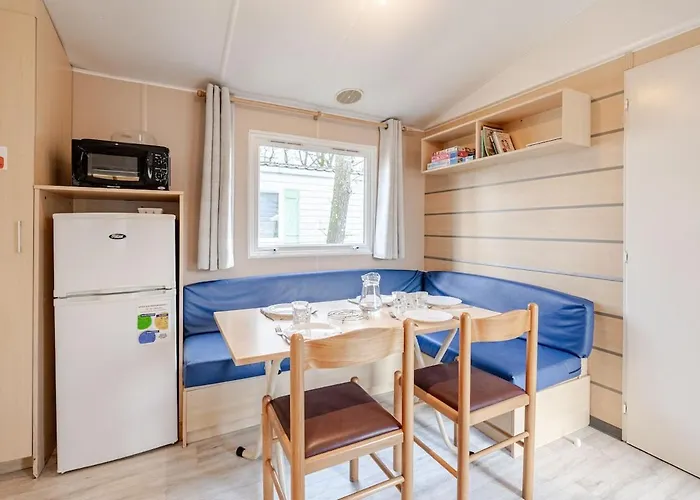 Lejlighed Mobil Climatise, Wi-fi, 30 Minutes Du Puy Dufou, Proche De La Piscine La Boissiere-de-Montaigu